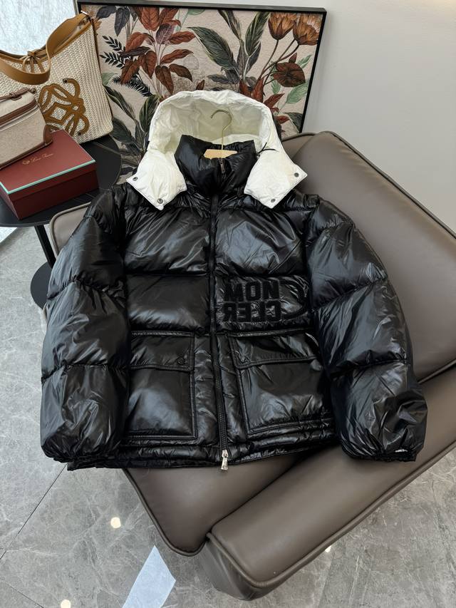 Yywh006#羽绒服 Moncler 牙签绣立体字母 90% 白鹅绒 短款羽绒服 四色 0-1-2-3码