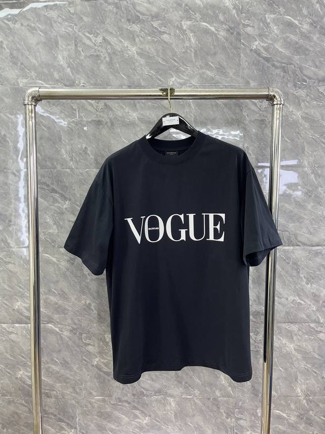 VOGUE字母款 黑色 最高品质巴黎 VOGUE字母印花短袖T恤 纯棉柔软面料，对色定染面料 码数：XS-L - 点击图像关闭